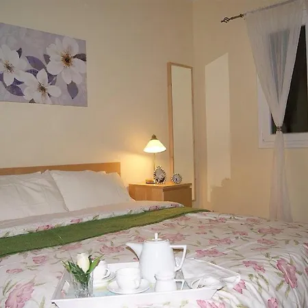 Villa Chloe With Private Heated Pool Áfra